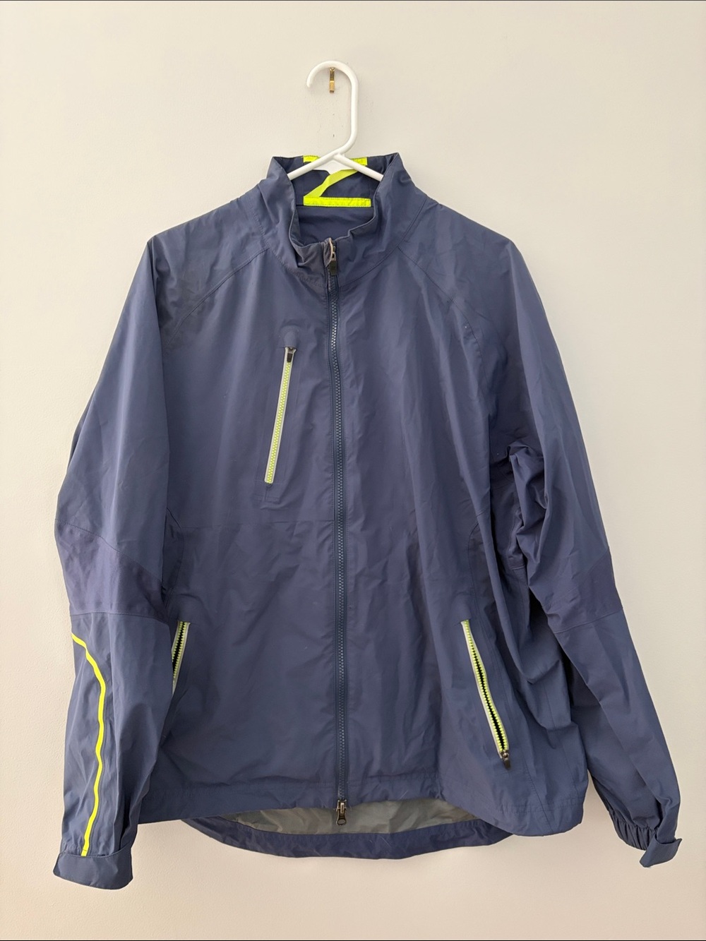 Zero Restriction Windbreaker